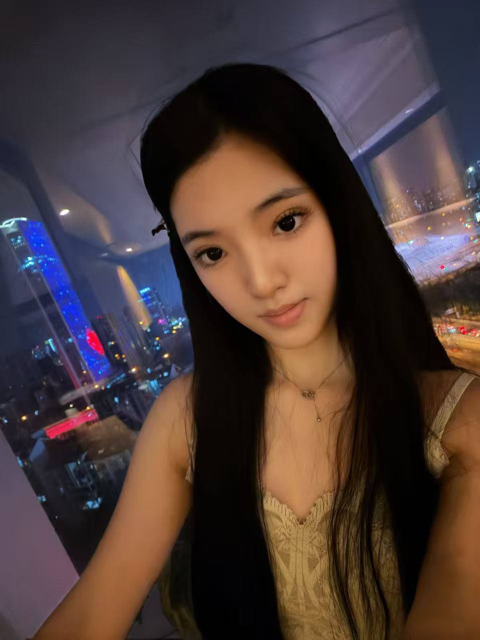 河南 郑州 编号：540875 (点击复制)
➡️ 