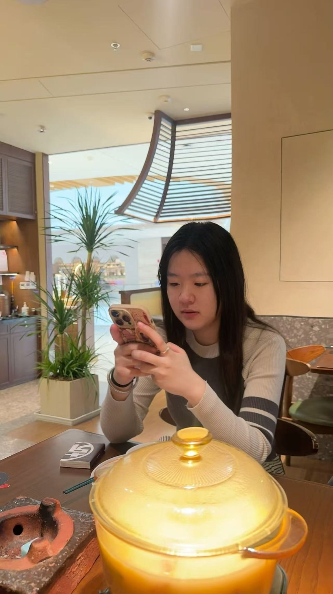 河南 漯河 编号：467677 (点击复制)
➡️ 