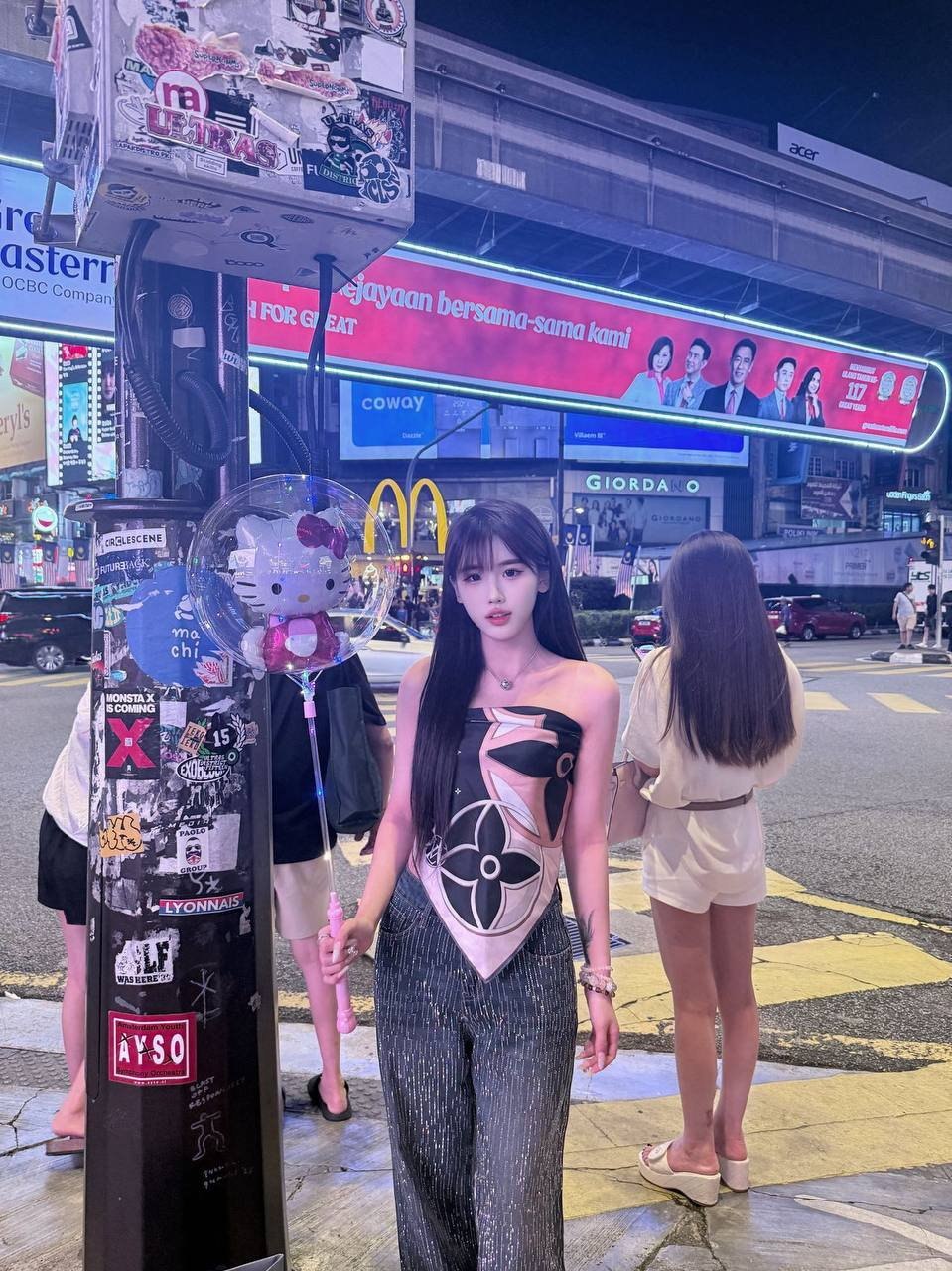河南 郑州 编号：163811 (点击复制)
➡️ 
