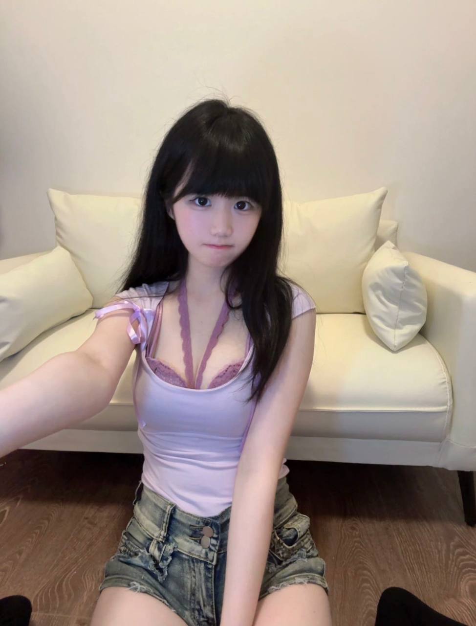 湖北 武汉 编号：351898 (点击复制)
➡️ 