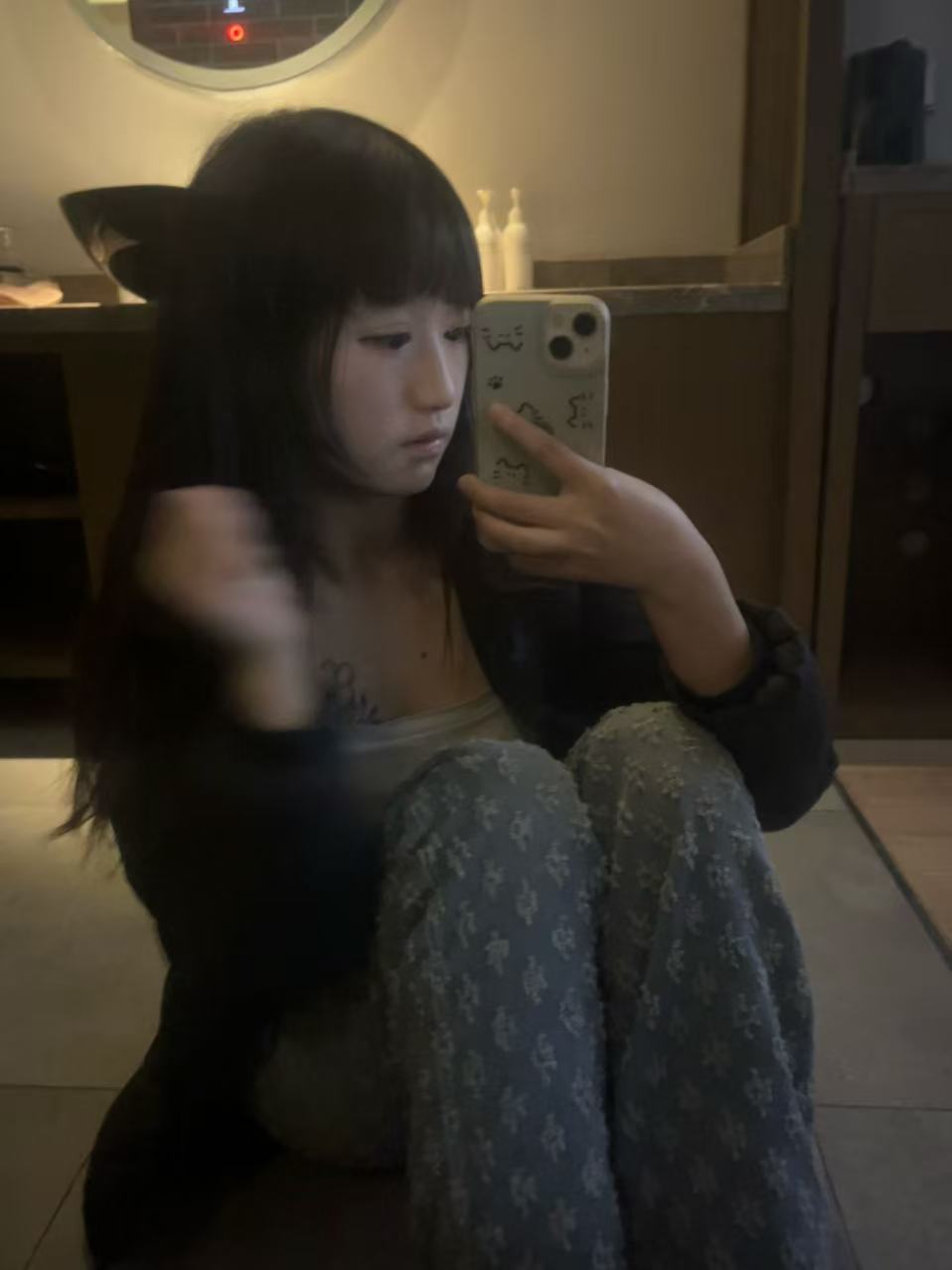 湖北 襄阳 编号：206716 (点击复制)
➡️ 