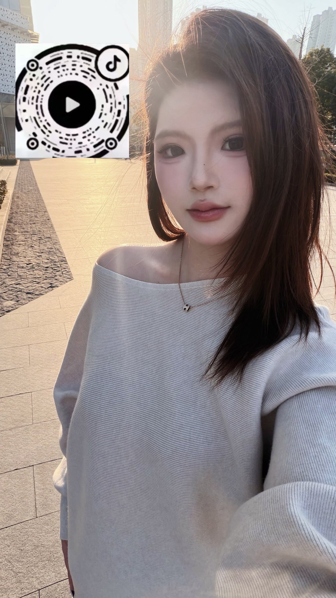 湖北 武汉 编号：716988 (点击复制)
➡️ 