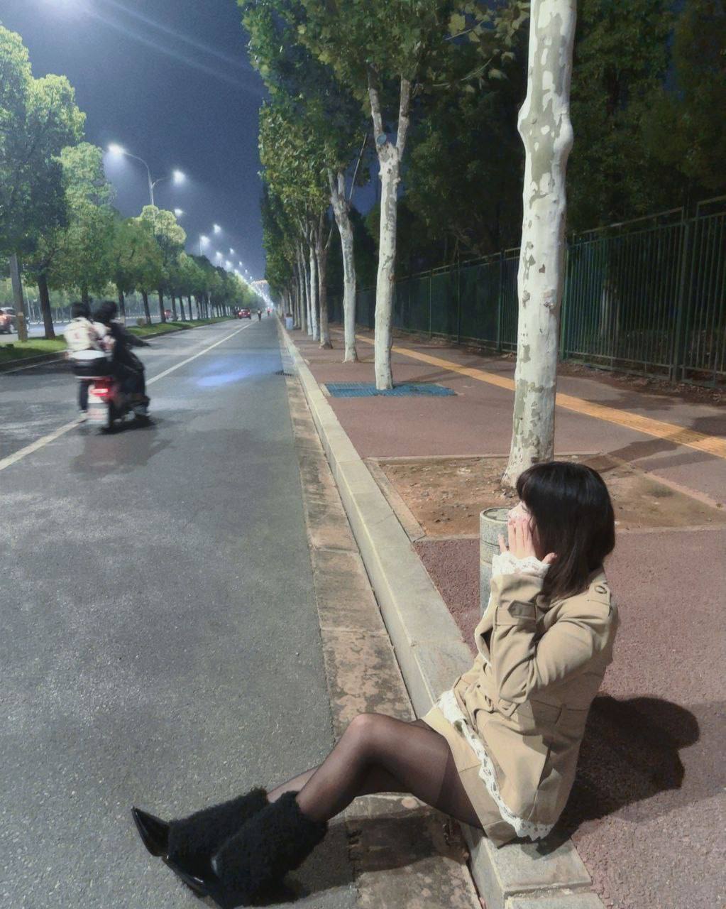 湖北 武汉 编号：972492 (点击复制)
➡️ 