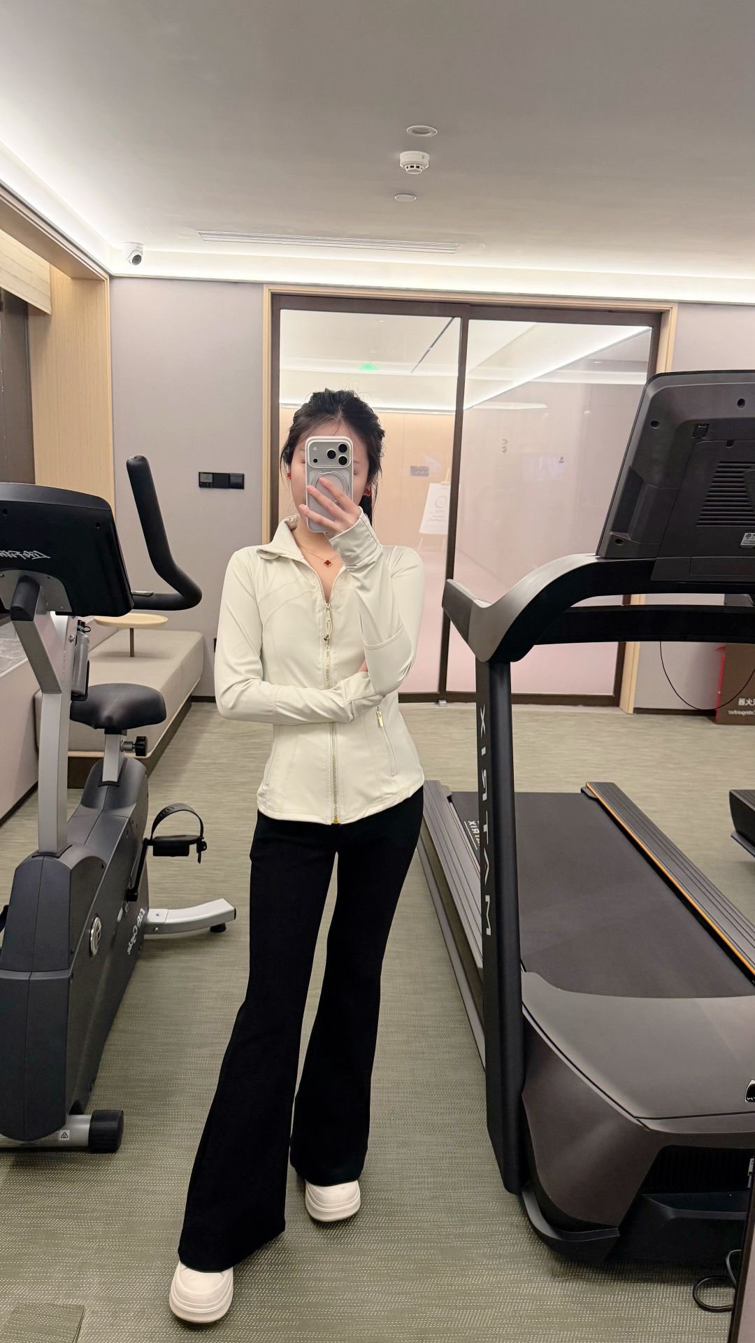 湖北 武汉 编号：640573 (点击复制)
➡️ 