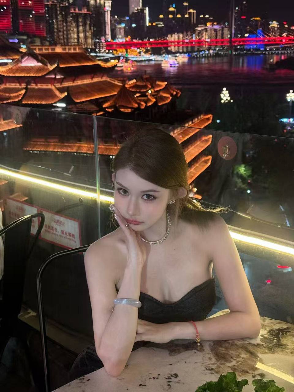 湖北 武汉 编号：541434 (点击复制)
➡️ 