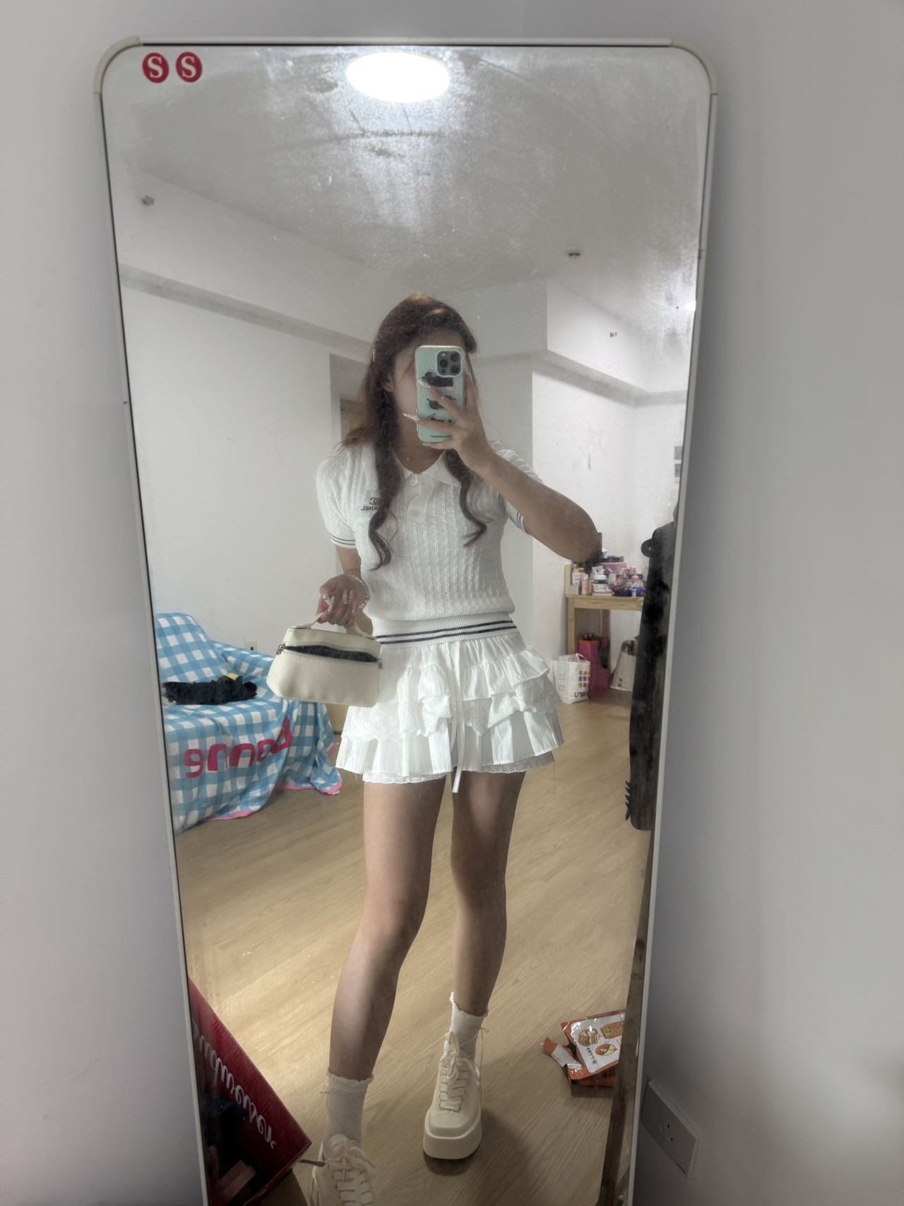 湖北 武汉 编号：351778 (点击复制)
➡️ 