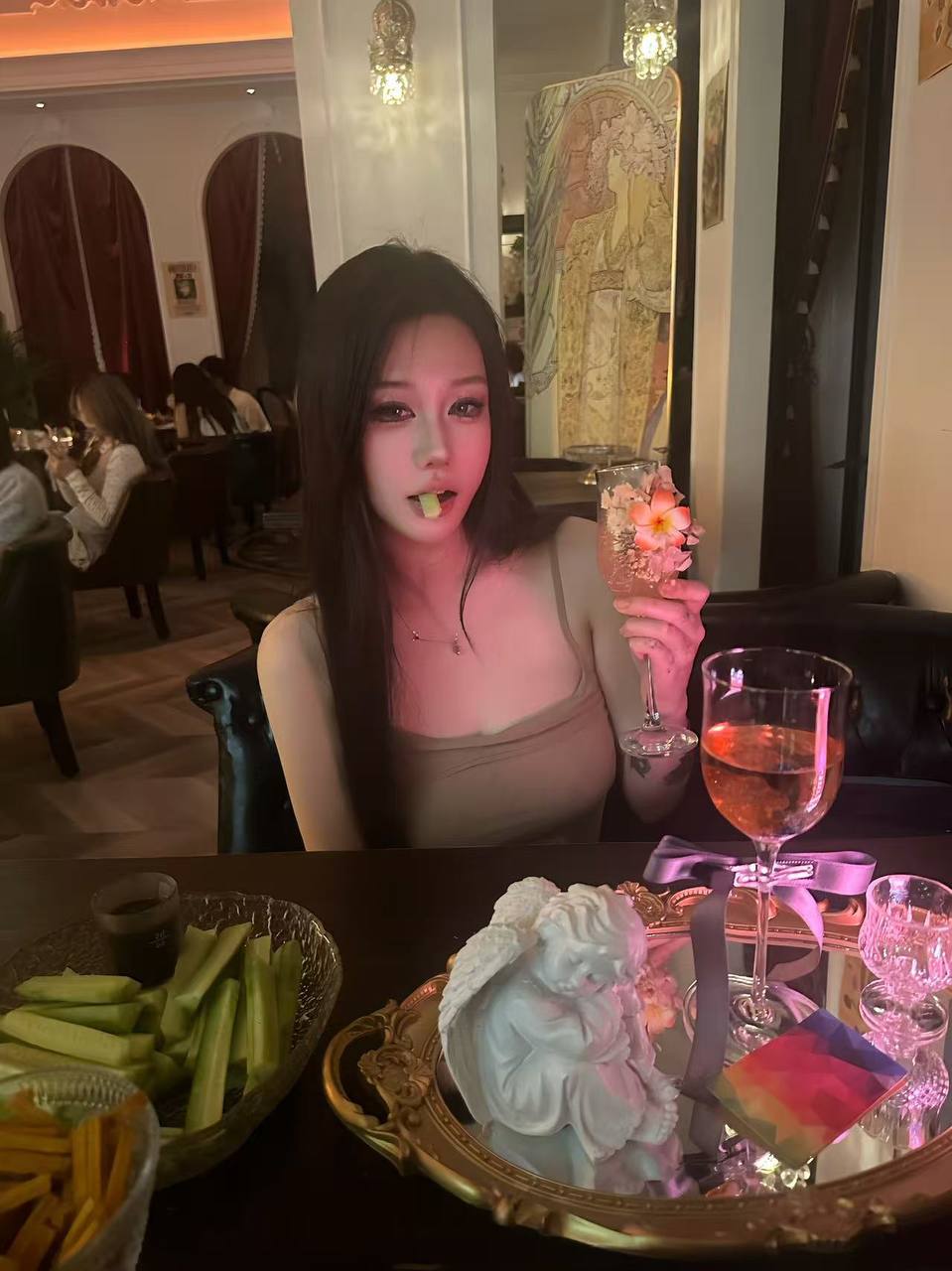 湖北 武汉 编号：815475 (点击复制)
➡️ 