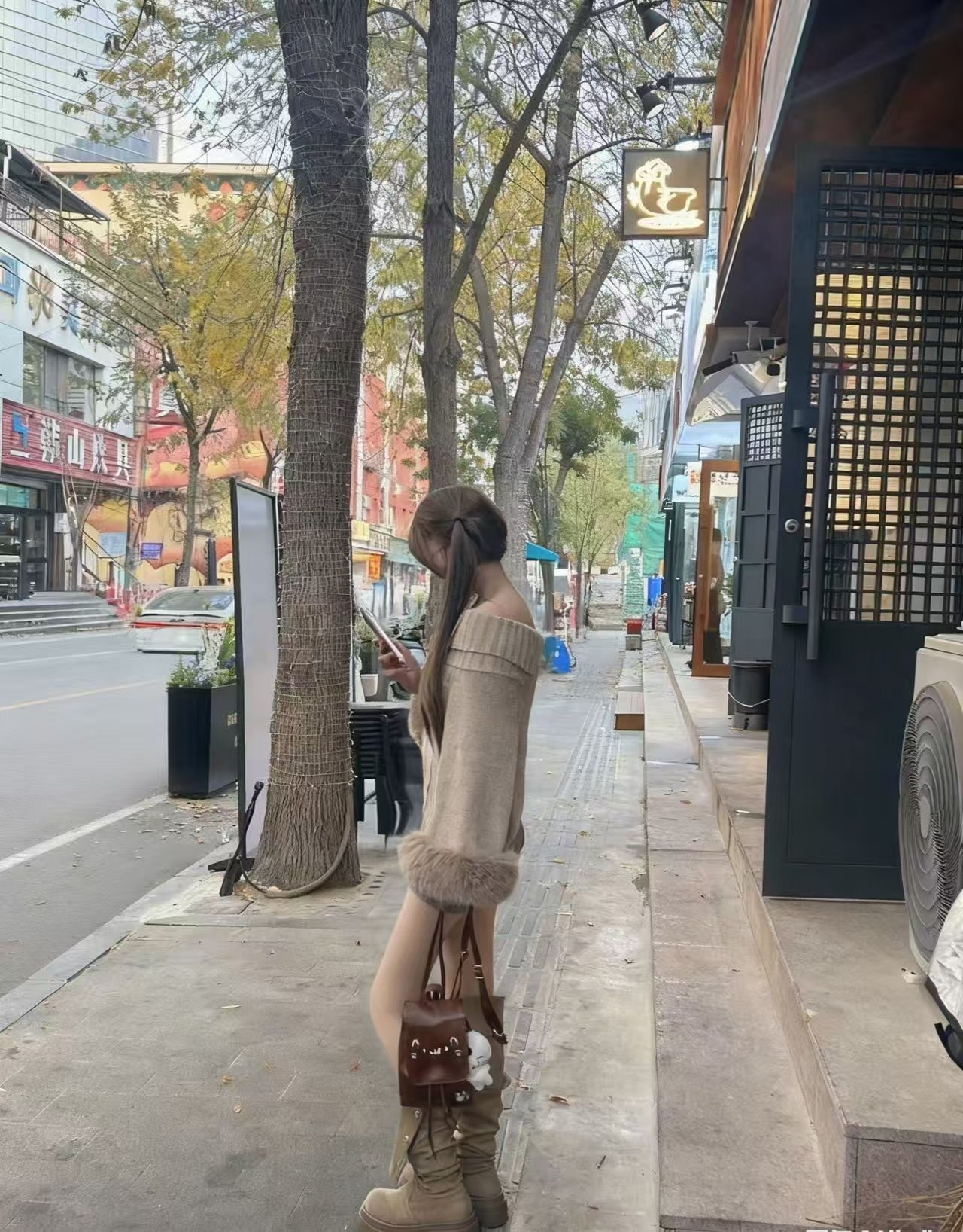 湖北 武汉 编号：777693 (点击复制)
➡️ 