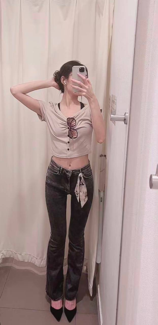 湖北 武汉 编号：544698 (点击复制)
➡️ 