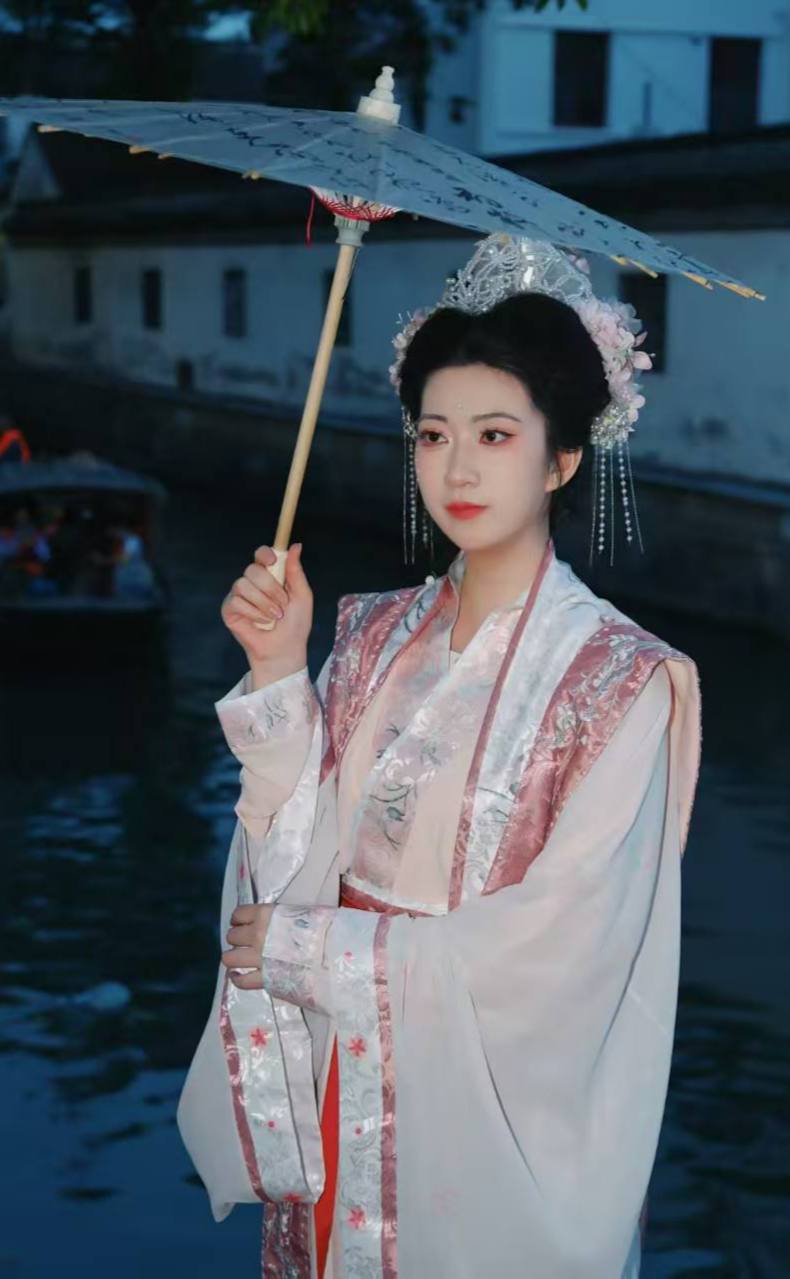 湖北 武汉 编号：522039 (点击复制)
➡️ 