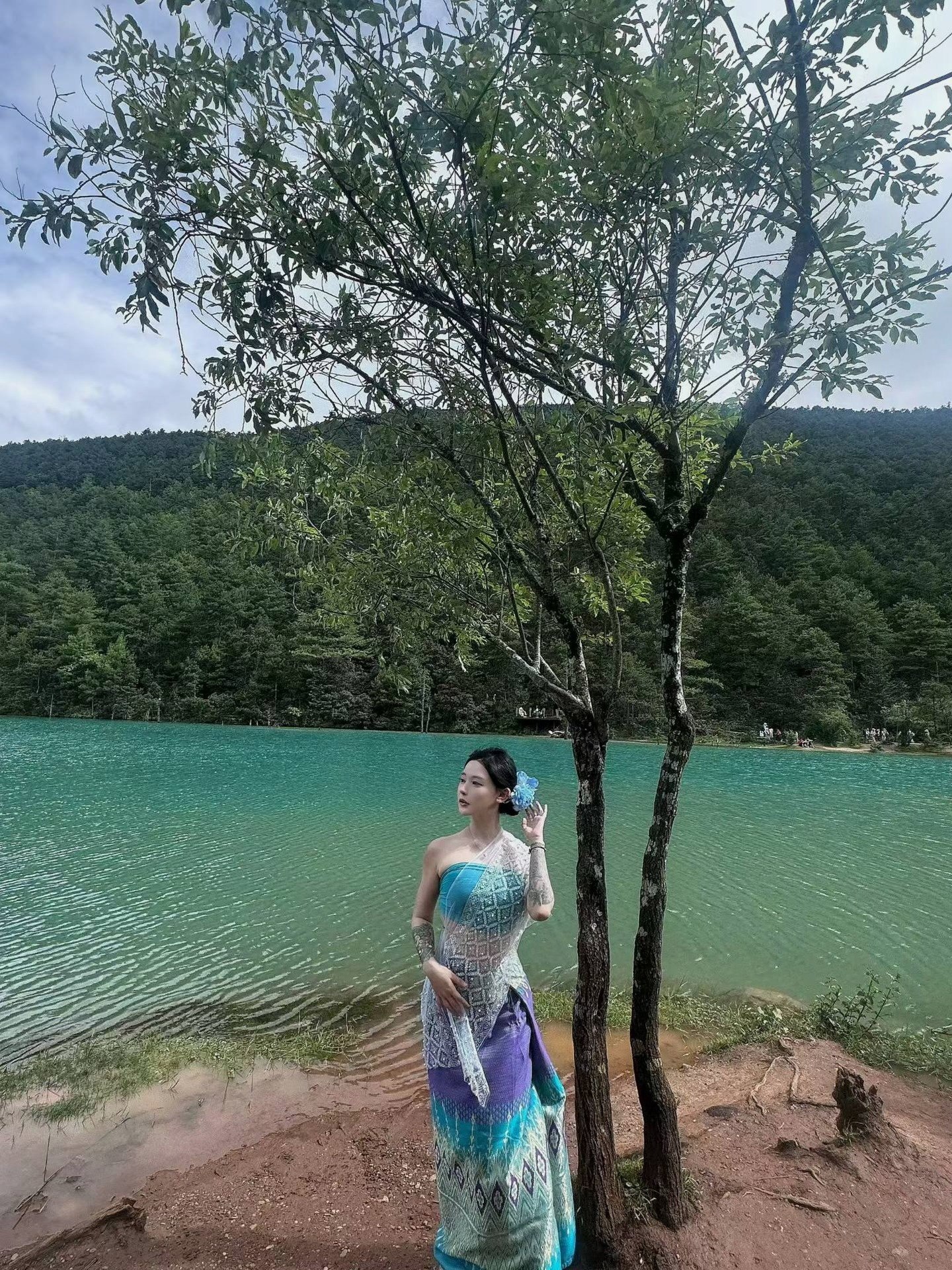 湖北 武汉 编号：297852 (点击复制)
➡️ 