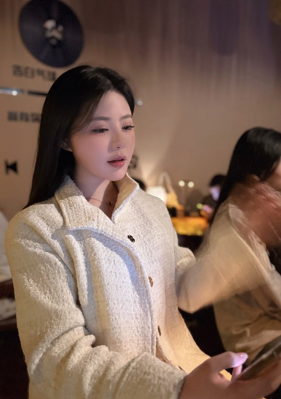 湖南 长沙 编号：148628 (点击复制)
➡️ 