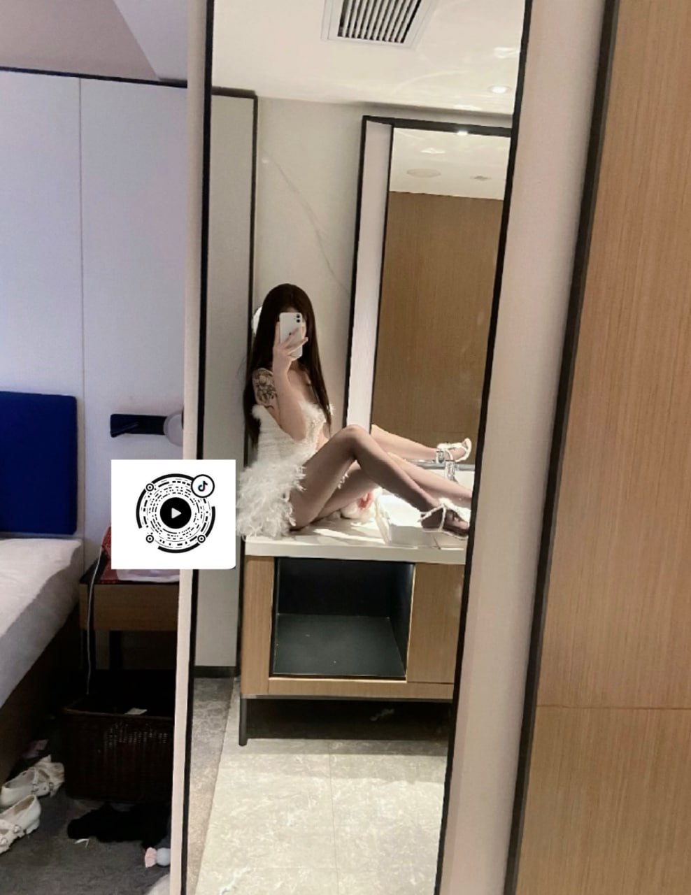 湖南 长沙 编号：981679 (点击复制)
➡️ 