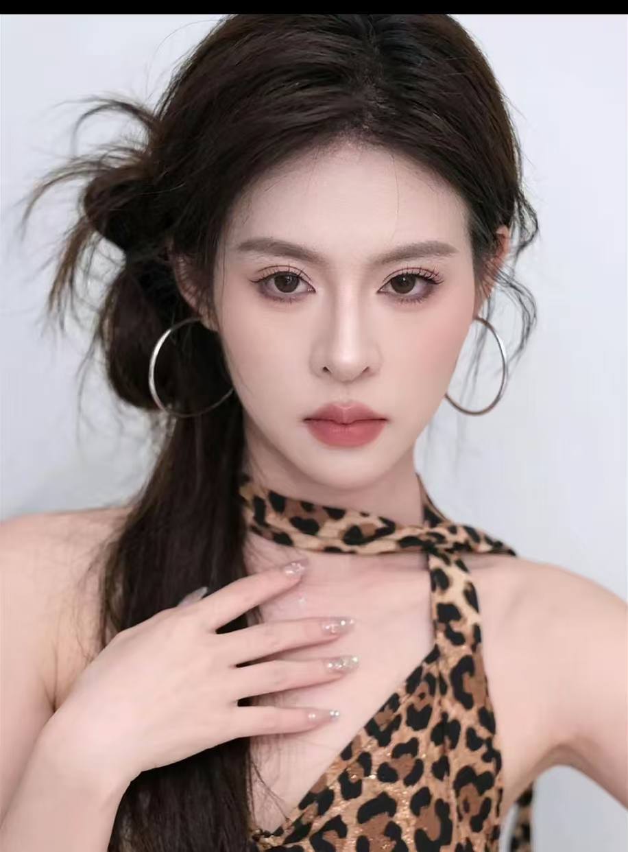 湖南 长沙 编号：893633 (点击复制)
➡️ 