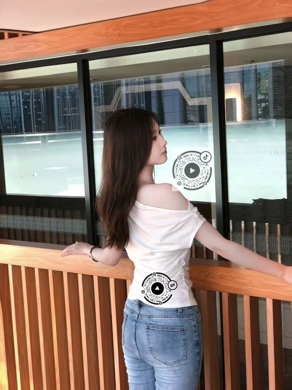 湖南 益阳 编号：992596 (点击复制)
➡️ 
