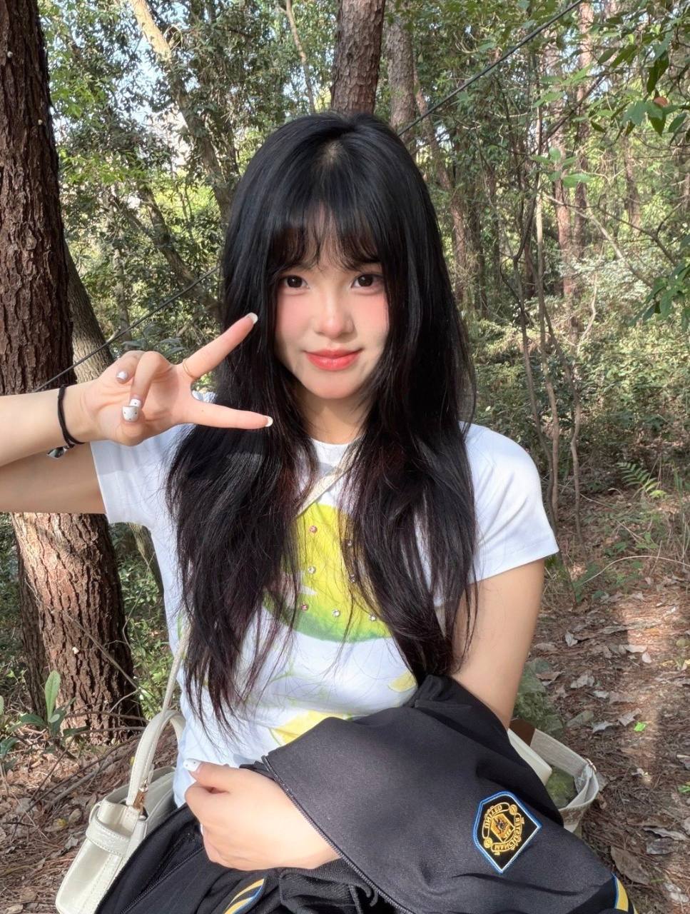 湖南 娄底 编号：278643 (点击复制)
➡️ 