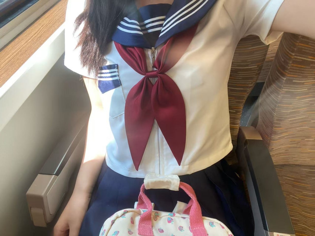 湖南 张家界 编号：747069 (点击复制)
➡️ 