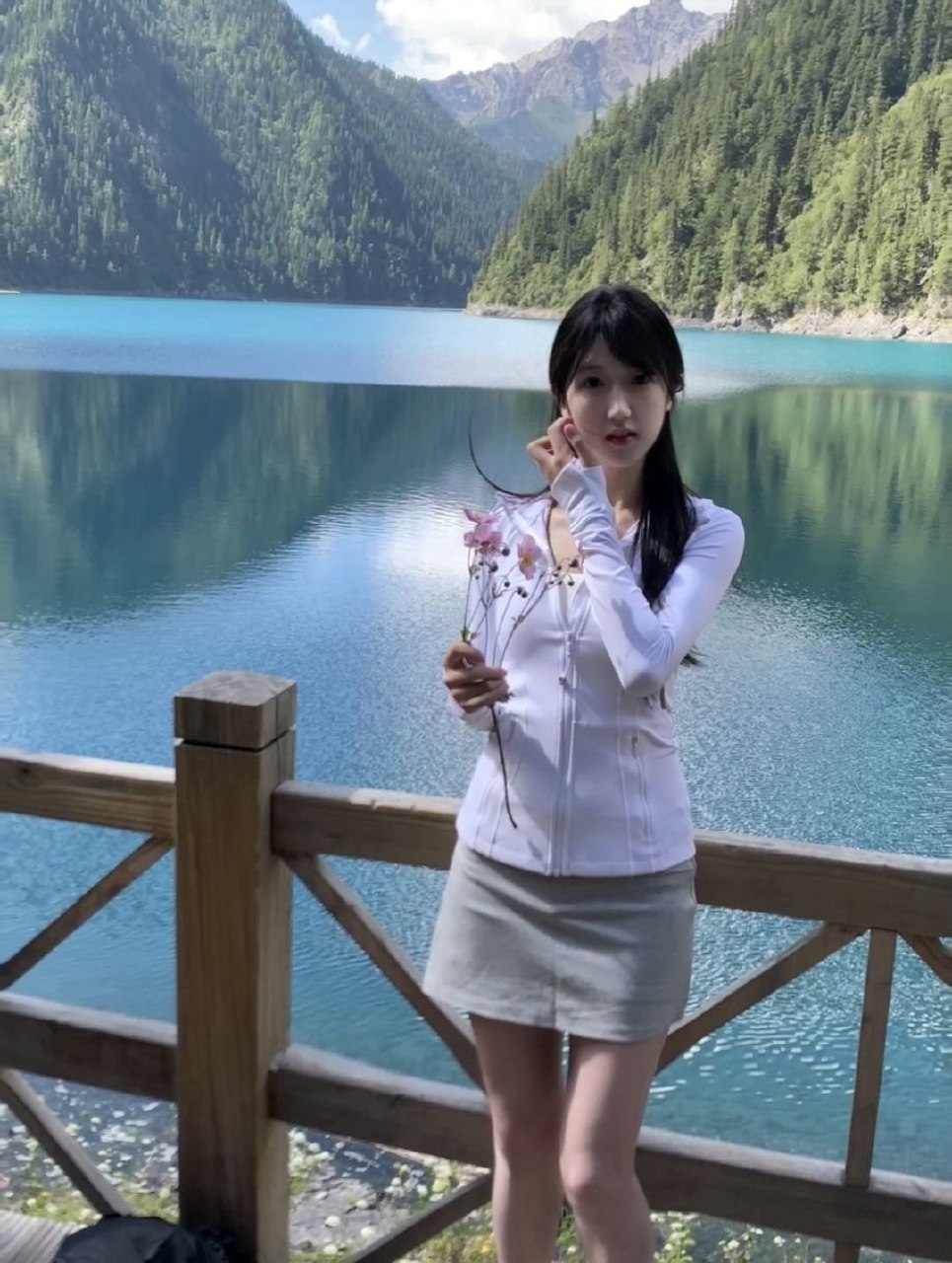 江苏 苏州 编号：602943 (点击复制)
➡️ 
