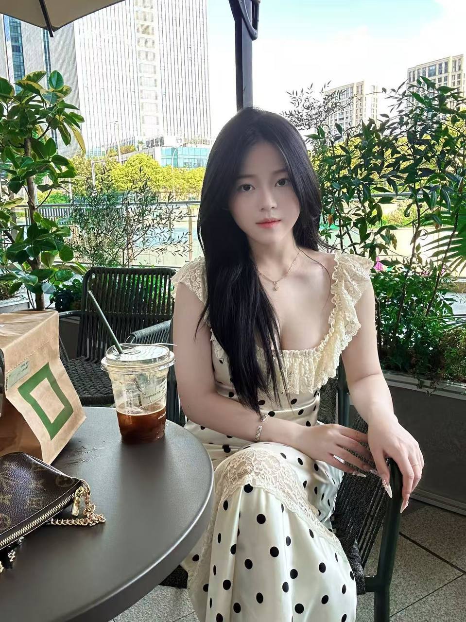 江苏 无锡 编号：602624 (点击复制)
➡️ 