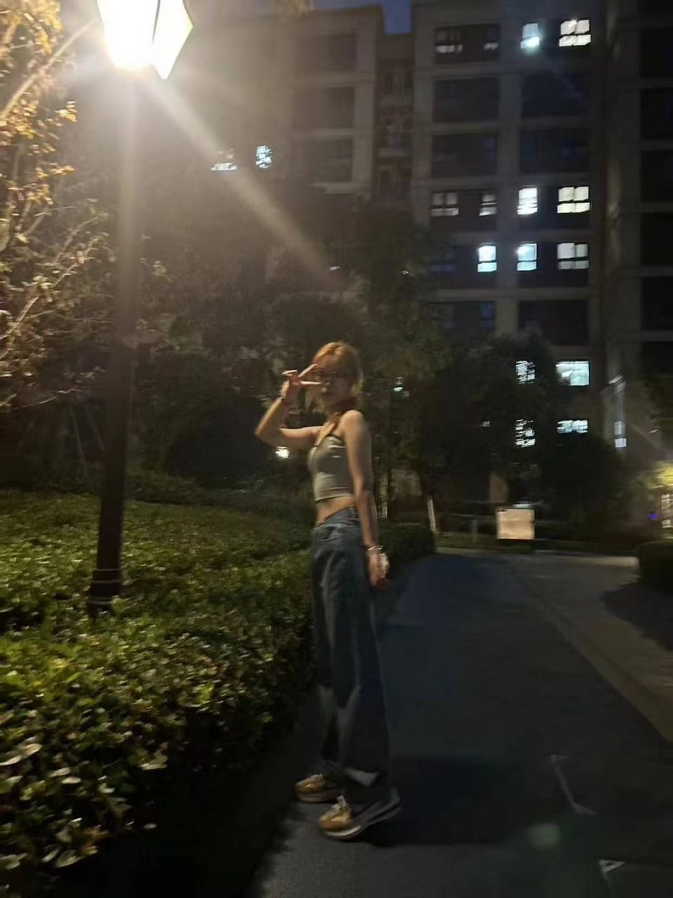 江苏 宜兴 编号：126079 (点击复制)
➡️ 