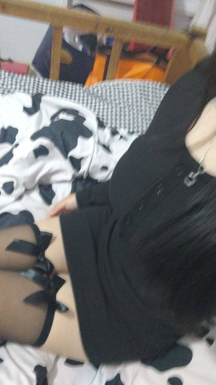 江苏 扬州 编号：305809 (点击复制)
➡️ 