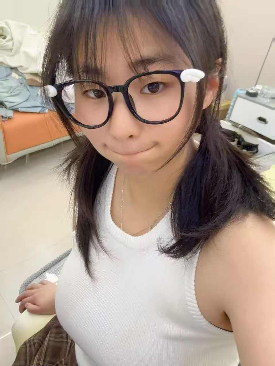 江苏 南通 编号：182211 (点击复制)
➡️ 