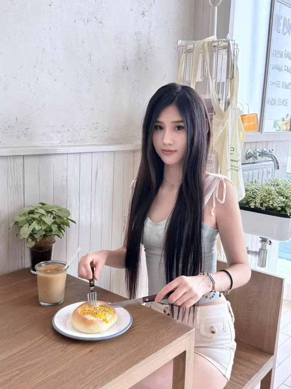 江苏 常州 编号：617508 (点击复制)
➡️ 