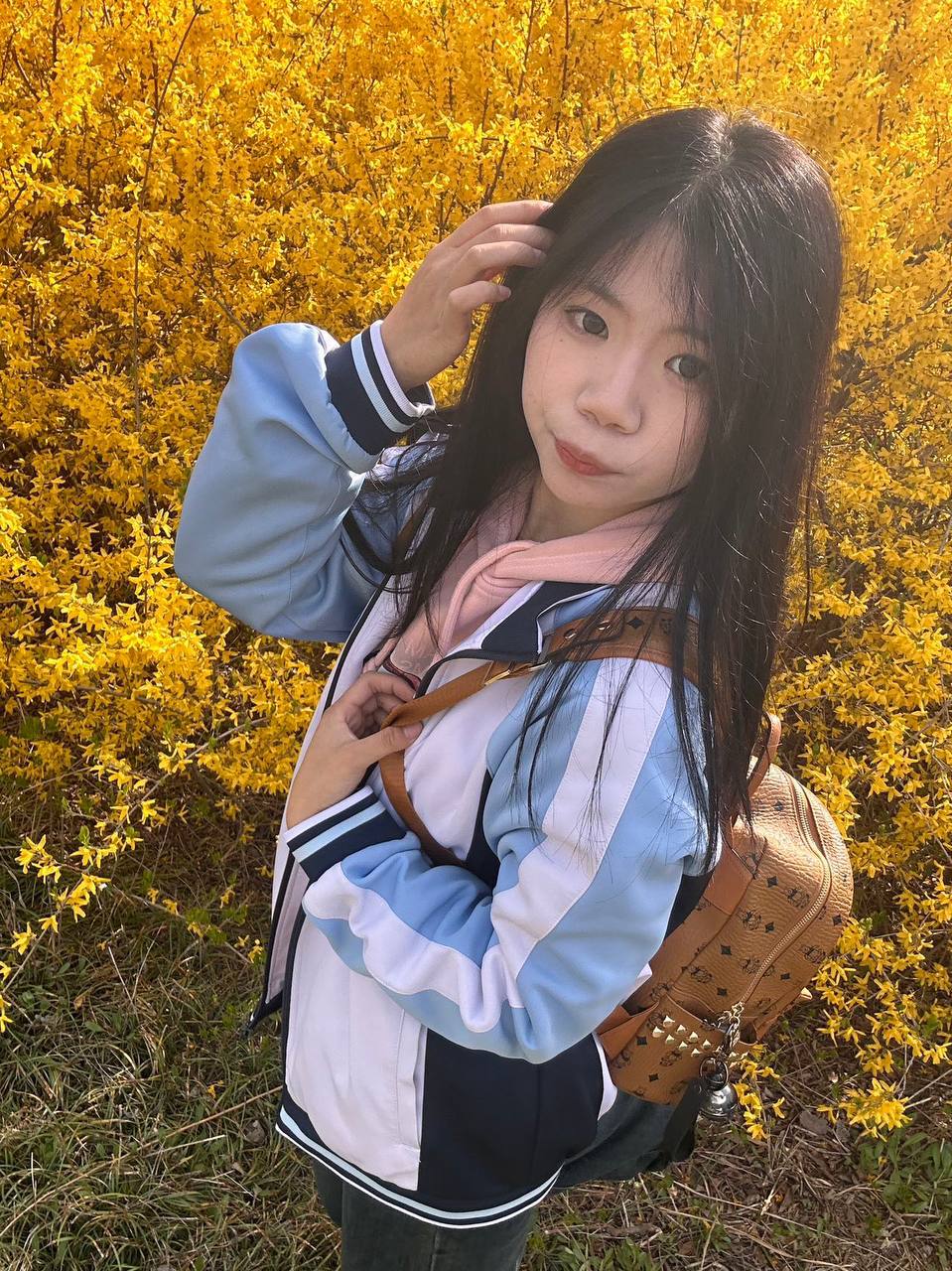 江苏 淮安 编号：687585 (点击复制)
➡️ 