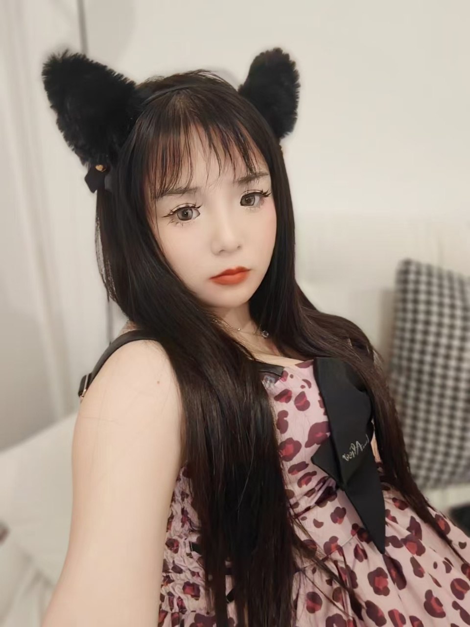 江苏 无锡 编号：629242 (点击复制)
➡️ 
