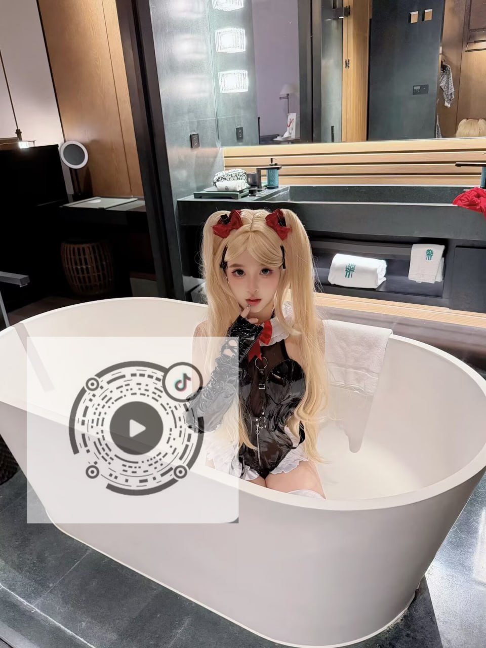 江苏 南京 编号：378051 (点击复制)
➡️ 