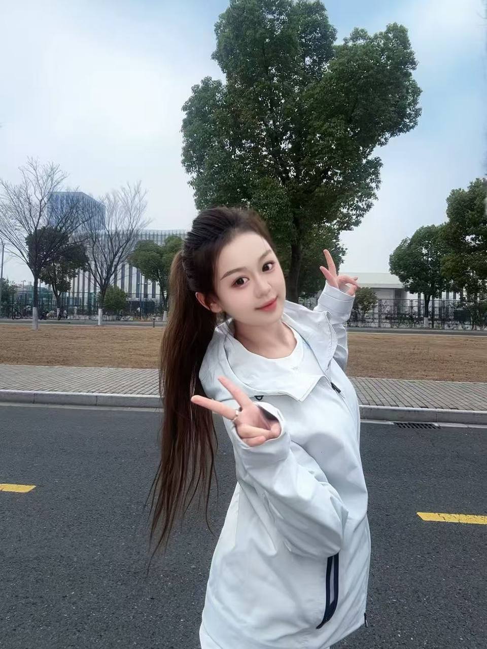江苏 南京 编号：243458 (点击复制)
➡️ 