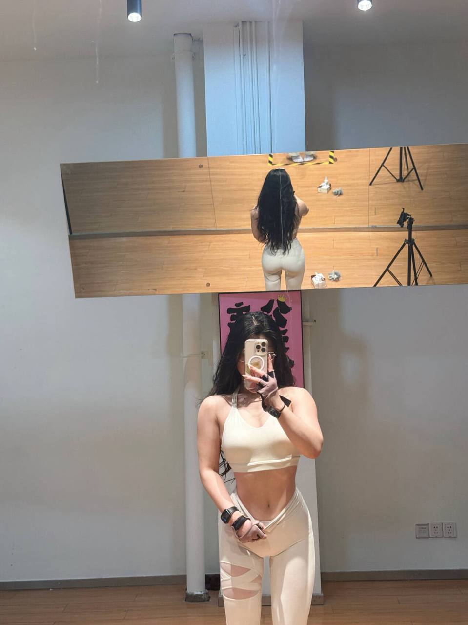 江苏 常州 编号：492424 (点击复制)
➡️ 