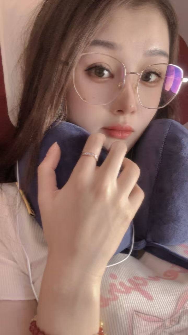 江苏 南京 编号：396387 (点击复制)
➡️ 