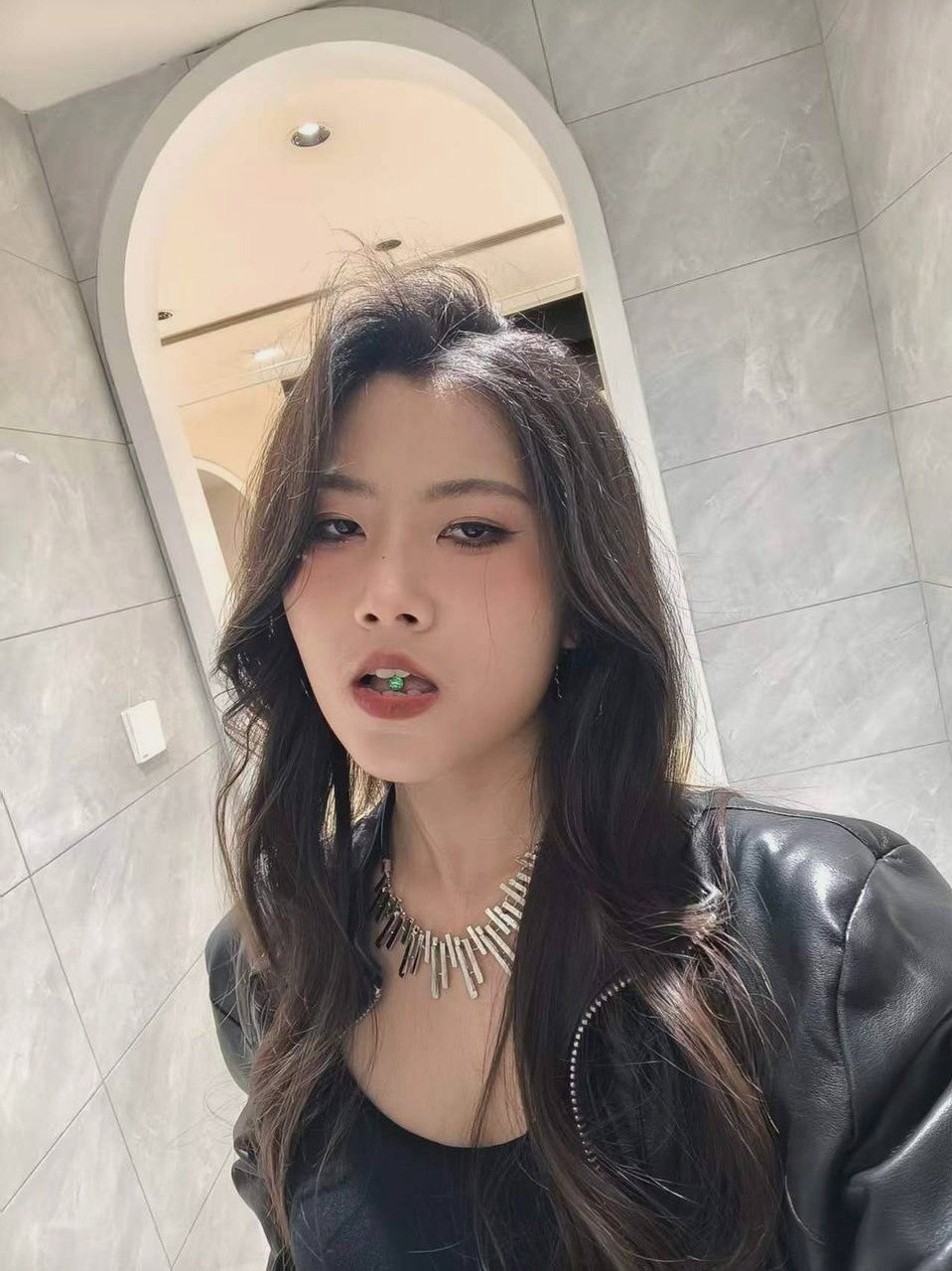 江苏 常州 编号：438504 (点击复制)
➡️ 