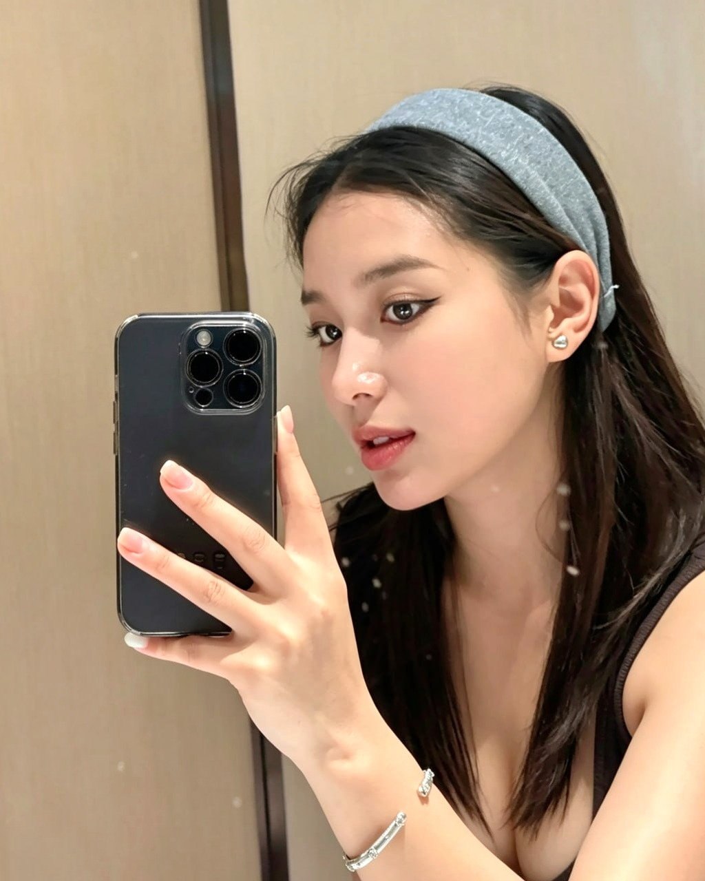江苏 南京 编号：666958 (点击复制)
➡️ 