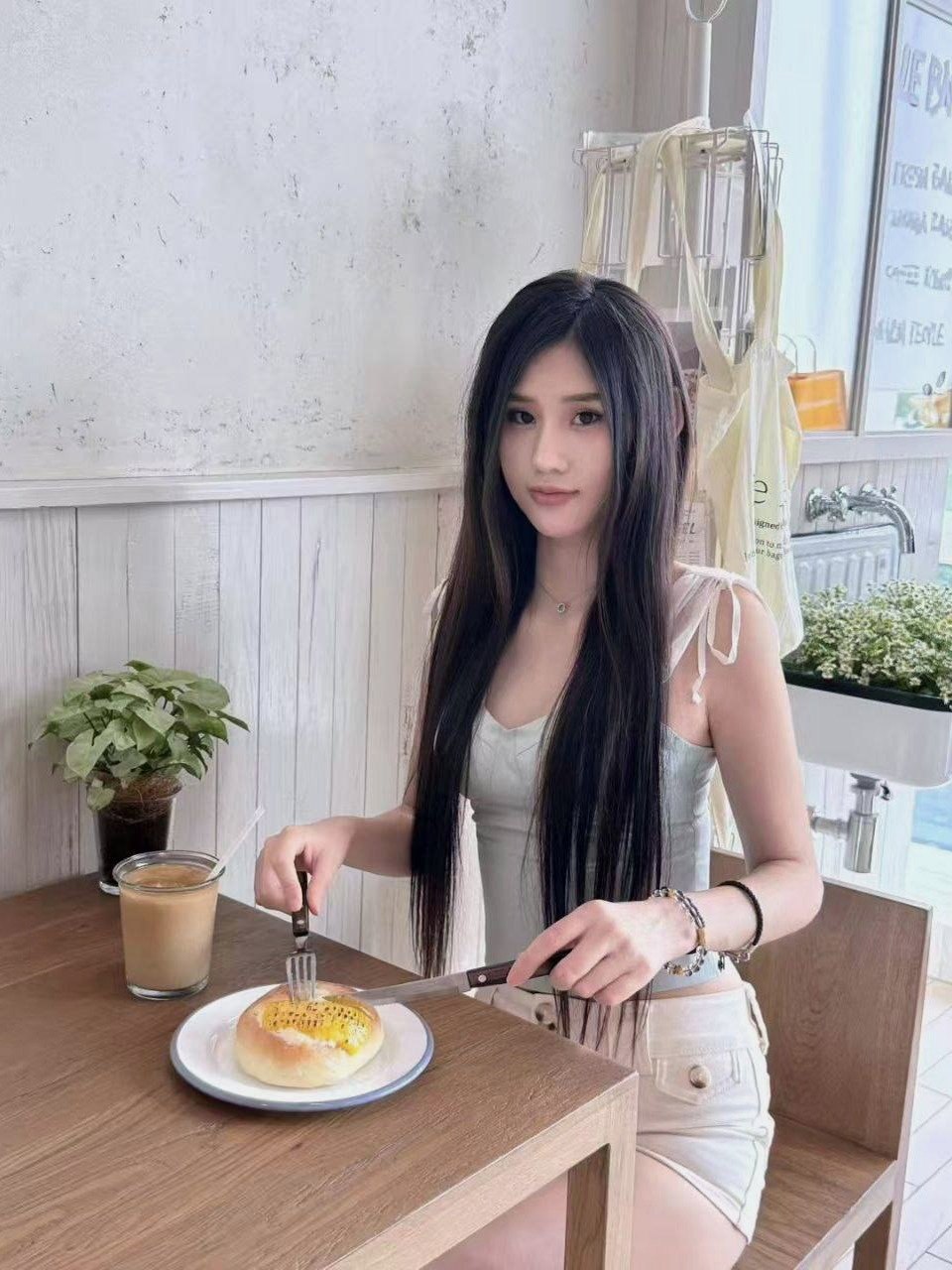 江苏 常州 编号：155642 (点击复制)
➡️ 
