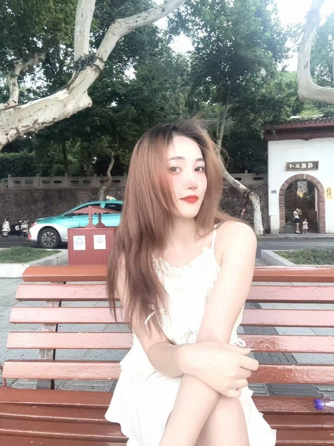 江苏 南京 编号：408565 (点击复制)
➡️ 