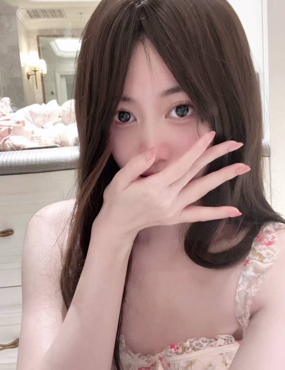 江苏 南京 编号：593983 (点击复制)
➡️ 