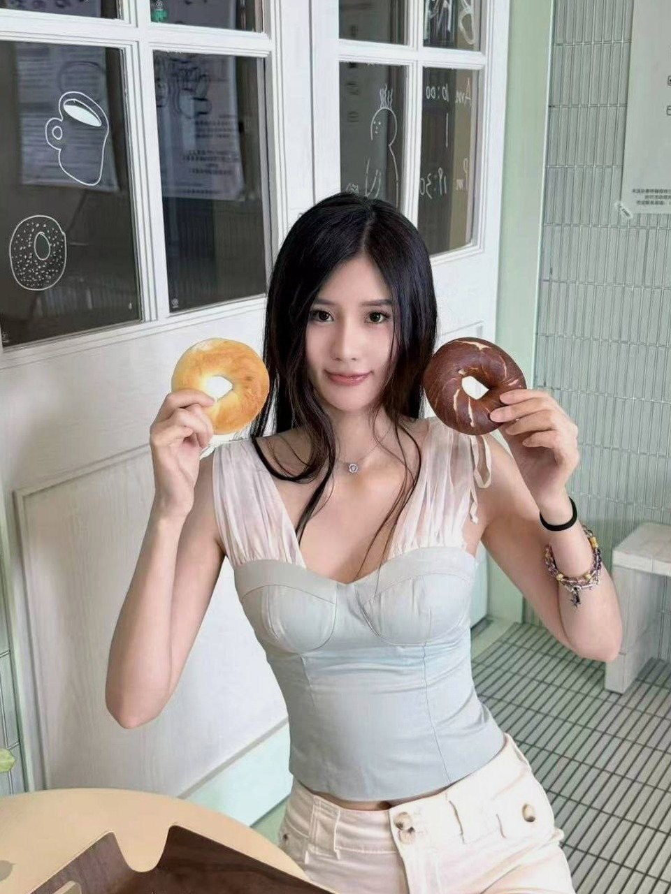 江苏 常州 编号：155642 (点击复制)
➡️ 