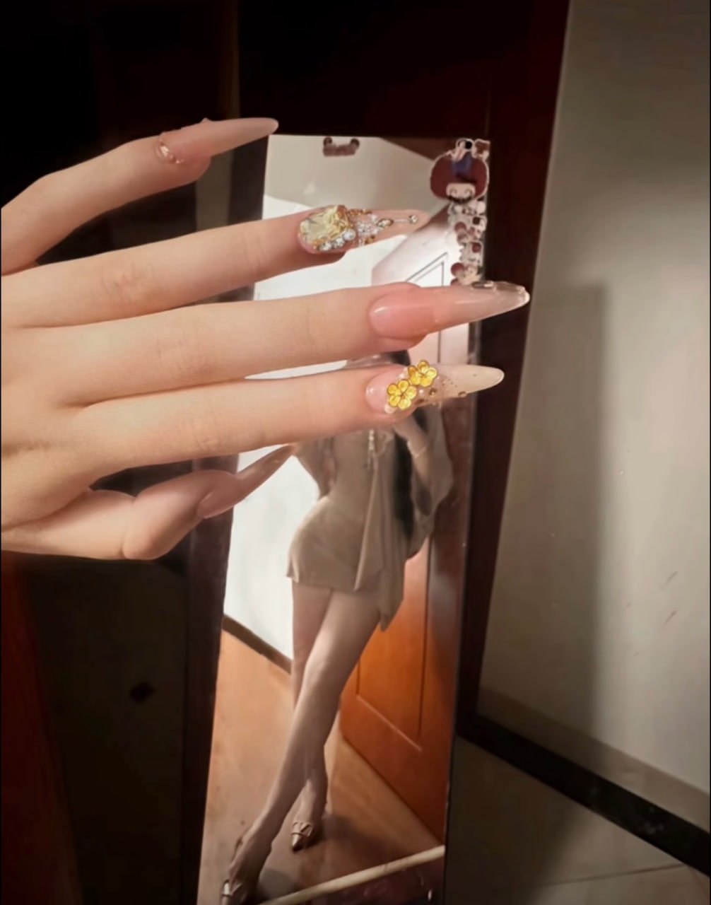 江苏 扬州 编号：091426 (点击复制)
➡️ 