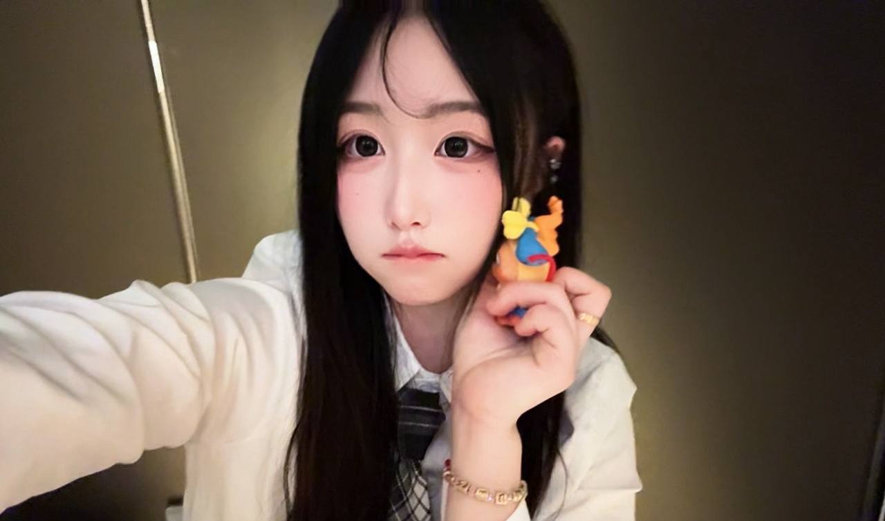 江苏 无锡 编号：484233 (点击复制)
➡️ 