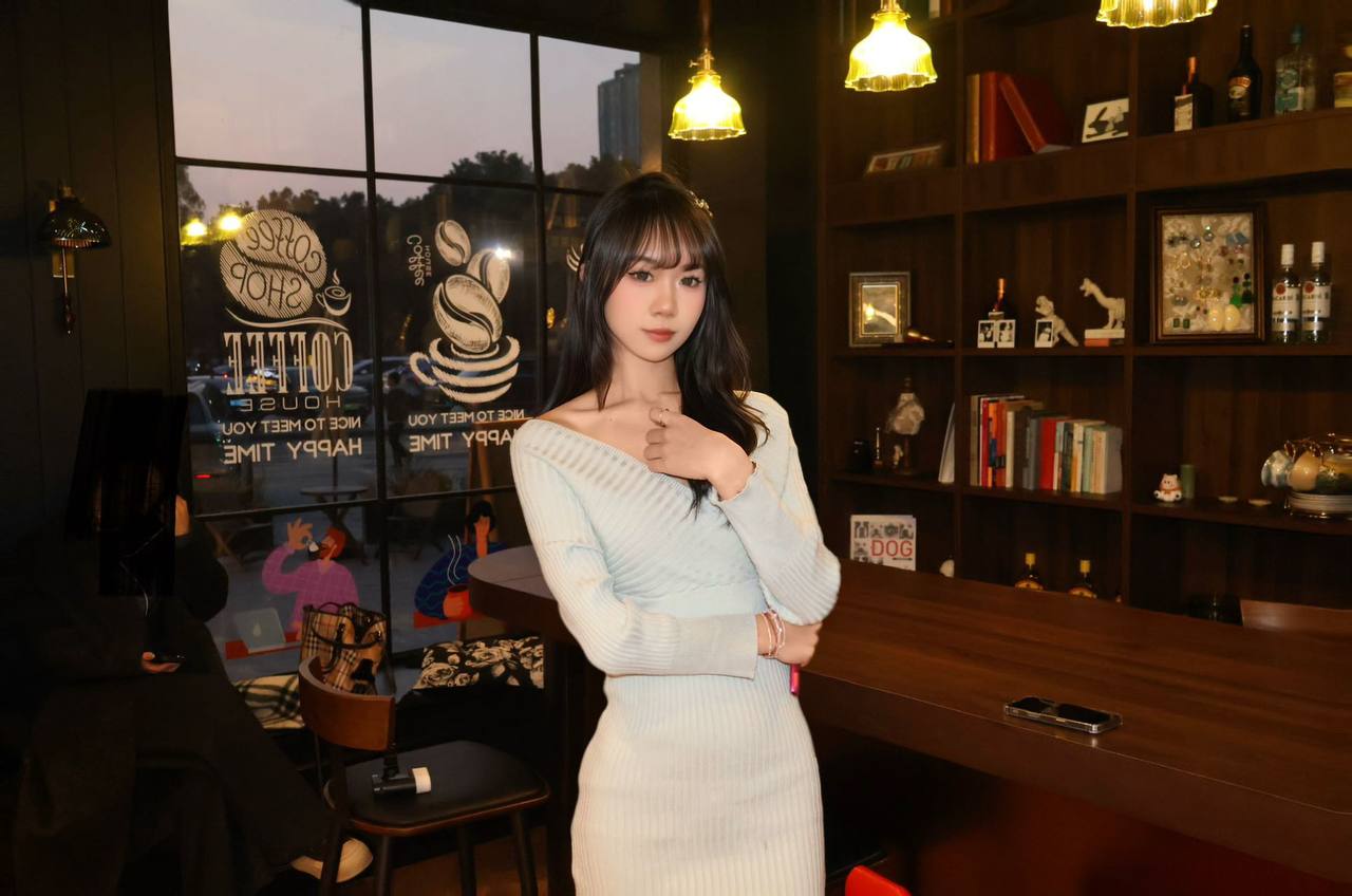 江苏 南京 编号：968858 (点击复制)
➡️ 