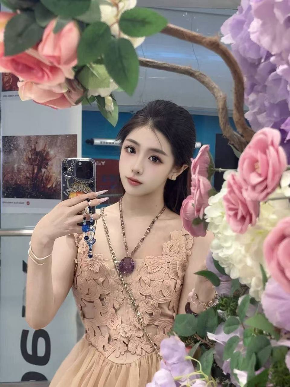 江苏 南京 编号：648584 (点击复制)
➡️ 
