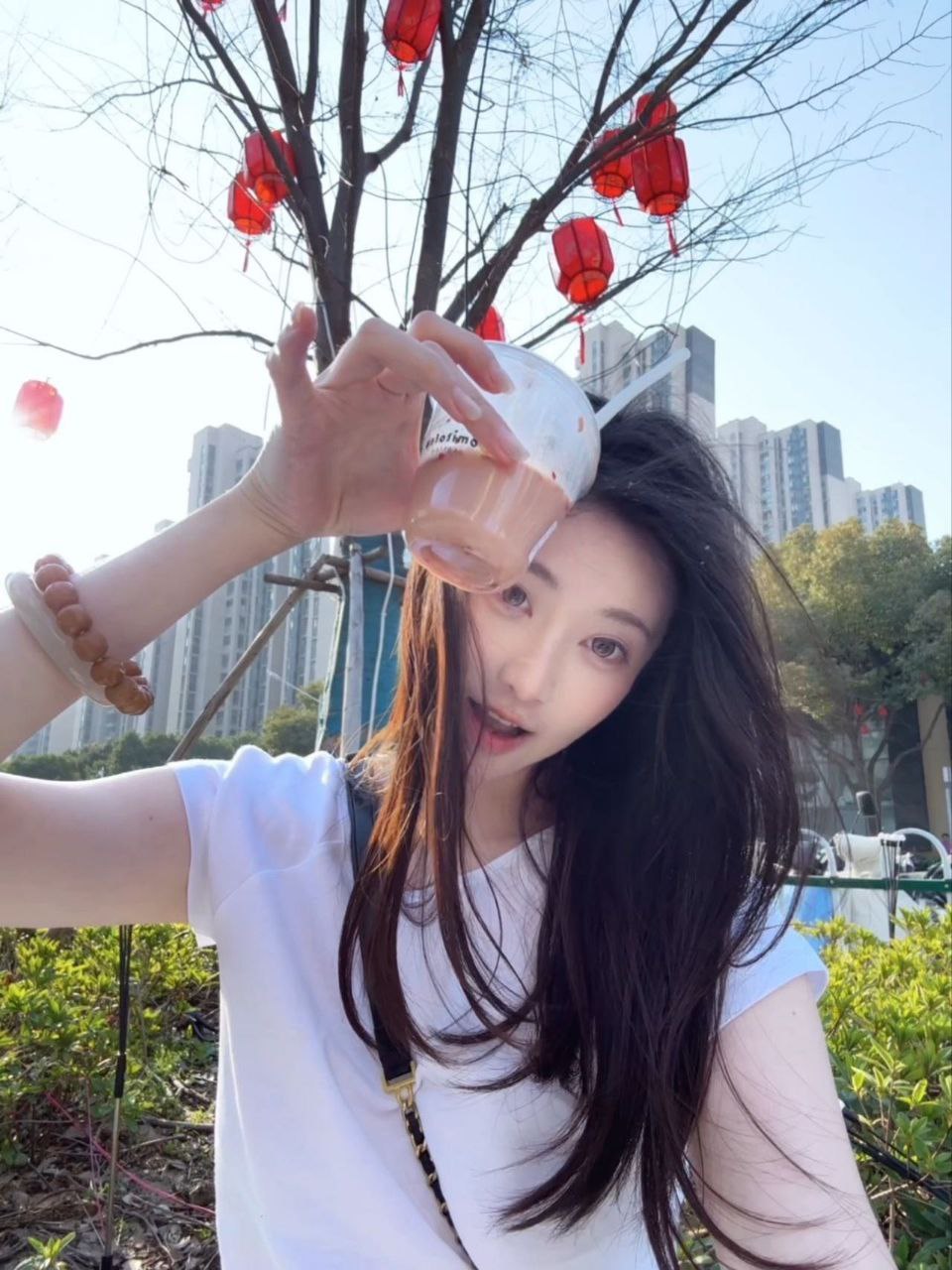 江苏 南京 编号：748704 (点击复制)
➡️ 