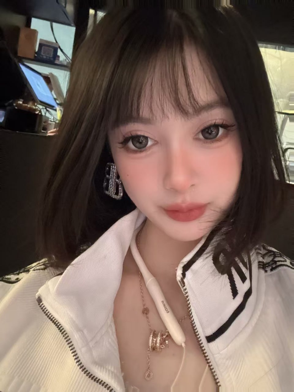江苏 苏州 编号：047795 (点击复制)
➡️ 