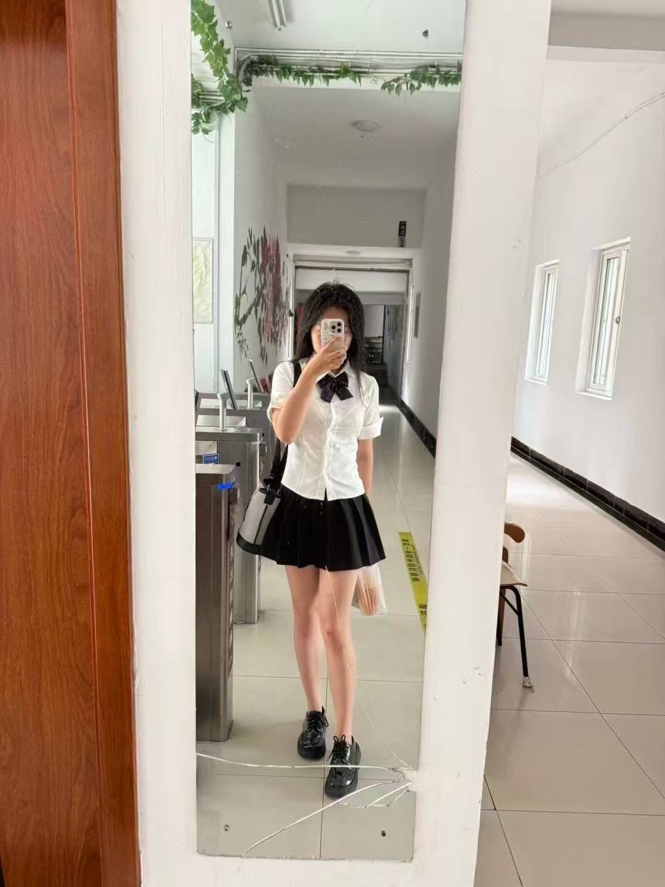 江苏 南京 编号：207387 (点击复制)
➡️ 