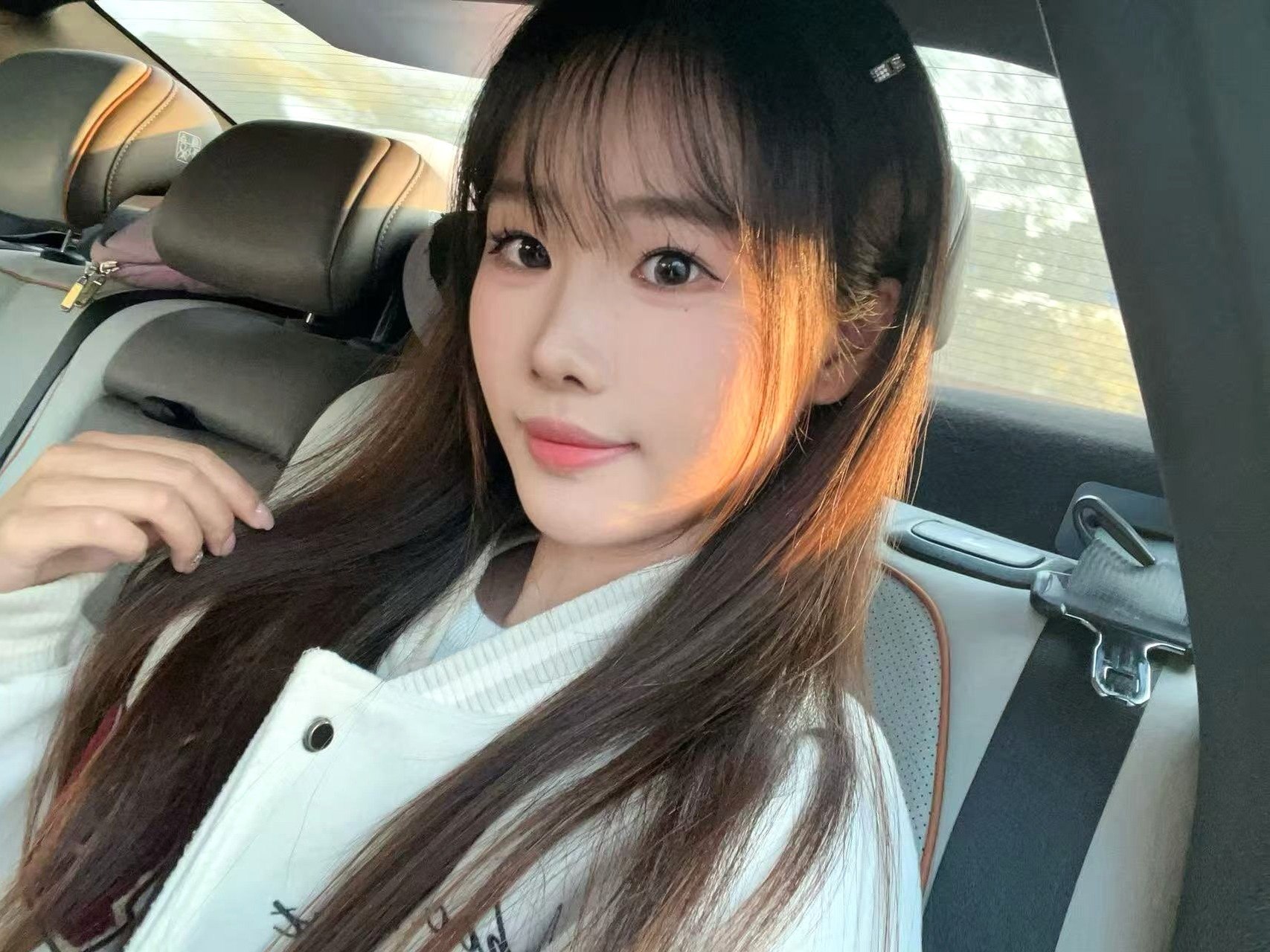 江苏 无锡 编号：381615 (点击复制)
➡️ 