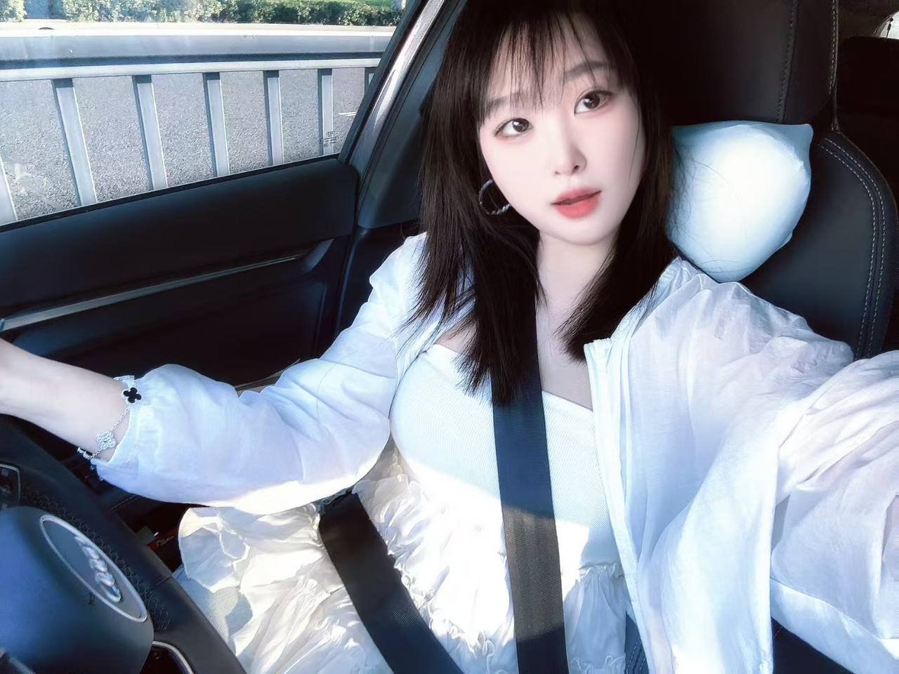 江苏 苏州 编号：493293 (点击复制)
➡️ 