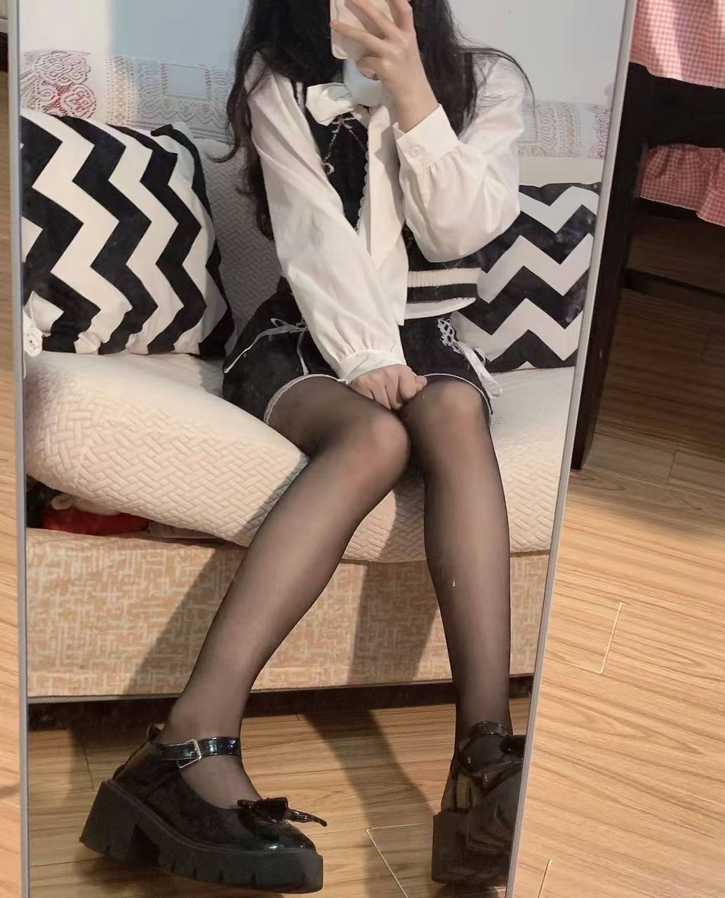 江苏 南京 编号：207387 (点击复制)
➡️ 