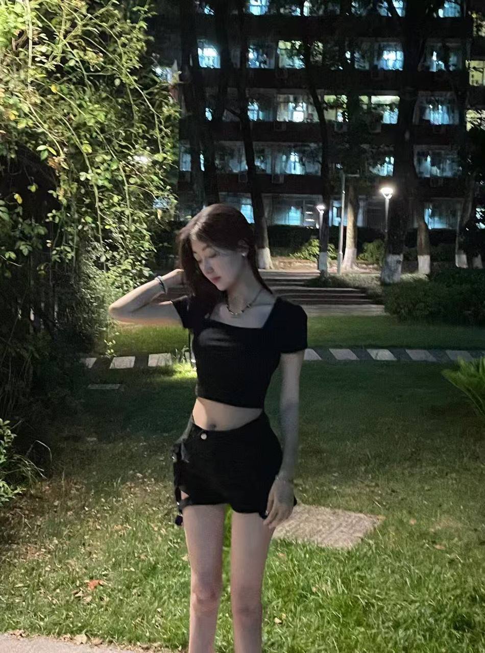 江苏 南京 编号：176801 (点击复制)
➡️ 